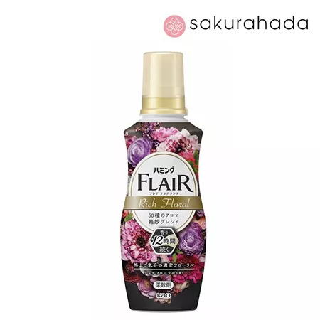 Кондиционер для белья KAO Flair Fragrance Rich Floral с фруктово-ягодным ароматом (520 мл.) Кондиционер для белья KAO Flair Fragrance Rich Floral с фруктово-ягодным ароматом (520 мл.)