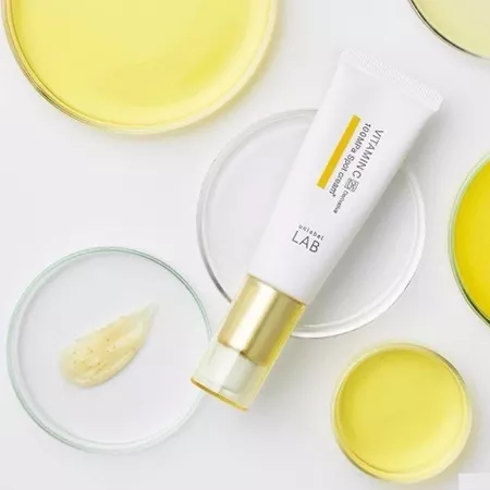 Крем для локального применения против пор и пигментации UNLABEL LAB Vitamin C Spot Cream (20 гр.)