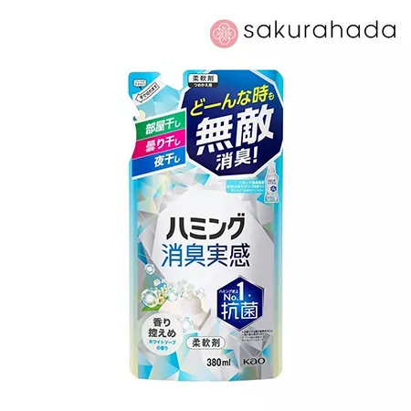 Кондиционер для белья KAO Humming Feeling White Soap нежный аромат цветочного мыла, рефил (380 мл.)