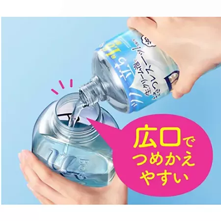 Пена для душа KAO "Biore U Pure Savon" увлажняющая с ароматом цветочного мыла, сменный блок 440 мл