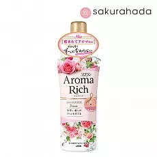 Парфюмированный кондиционер для белья LION "Soflan Aroma Rich Diana" (480 мл.)