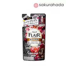 Кондиционер для белья KAO Flair Fragrance Rich Floral, фруктовый аромат, сменный блок (380 мл.)