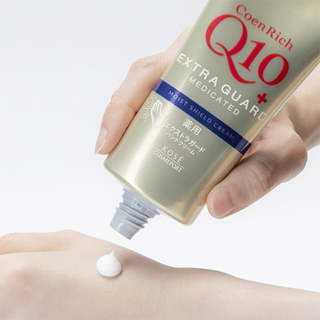 Крем для рук KOSE CoenRich Exstra Guard Q10 лечебный защитный (80 гр.)
