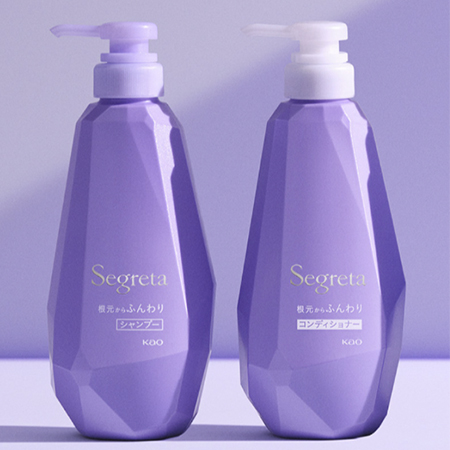 Шампунь KAO Segreta Volume Shampoo антивозрастной для объема и укрепления волос (430 мл.)